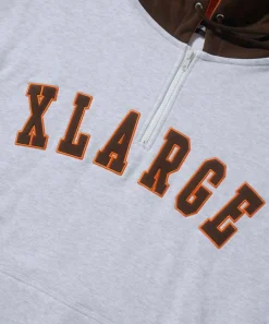 CONTRAST COLOR HALF ZIP HOODED SWEAT