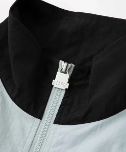 HALF ZIP NYLON PULLOVER JACKET