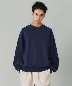 MILITARY RAGLAN CREWNECK SWEATSHIRT