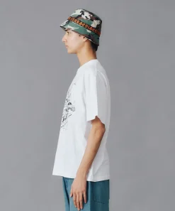 ON THE SET S/S TEE