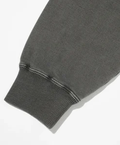 PIGMENT DYED RAW EDGE CREWNECK SWEATSHIRT